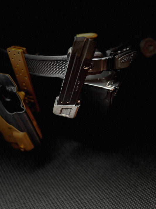 Magnetic Mag Holder